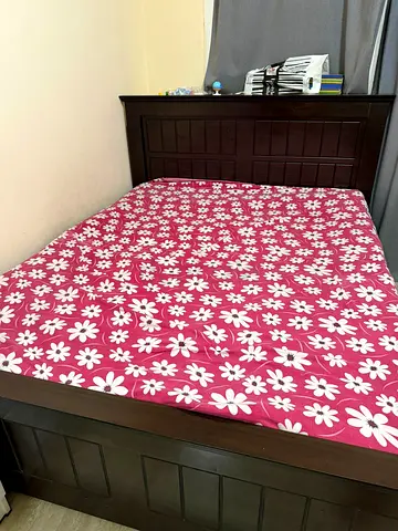 Queen Size Bed with Mattress