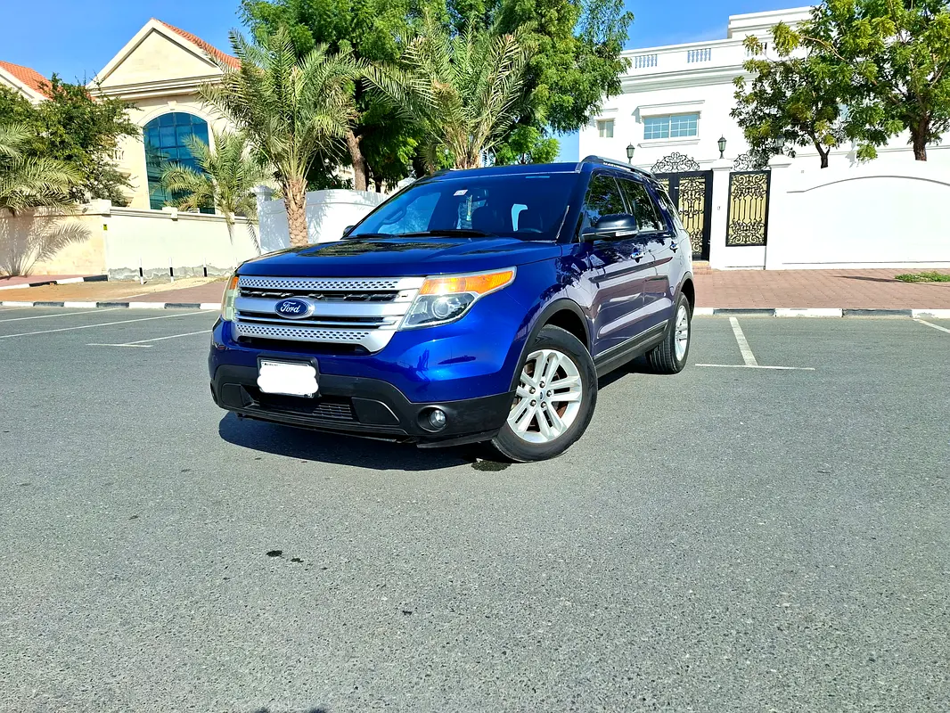 Ford Explorer 2014 — photo 1 of 15