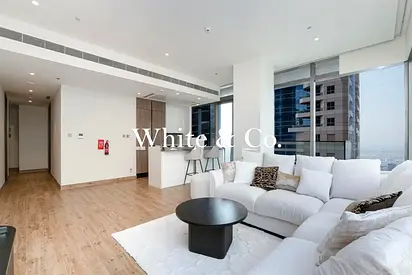 Corner Unit | High Floor | Full Furnished