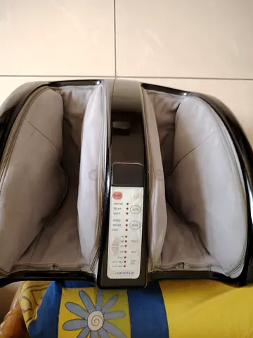 ISUKOSHI FOOT N LEG MASSAGER