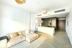 Contemporary | High floor | Available now
