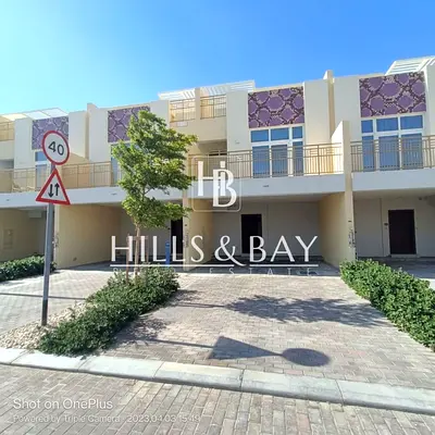 3 BEDS | AUTHENTIC | NEAR COMMUNITY CENTER