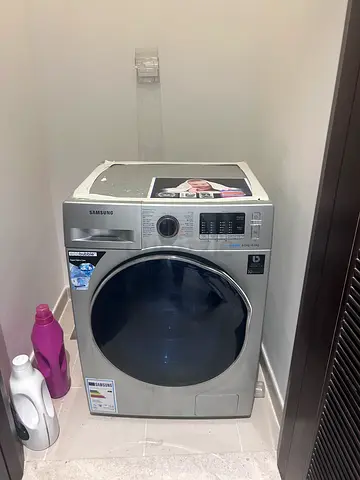 Samsung Ecobubble Front Load Washing Machine - 8kg, Silver (Good Condition)