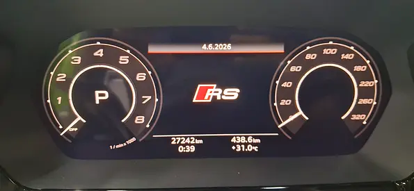 صورة 15 لـ 2025 AUDI RS3