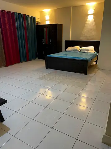 SPACIOUS FULLY FURNISHED MASTER BEDROOM WITH ATTACHED WAHSROOM, BALCONY for FAMILY/COUPLES/EXECUTIVE