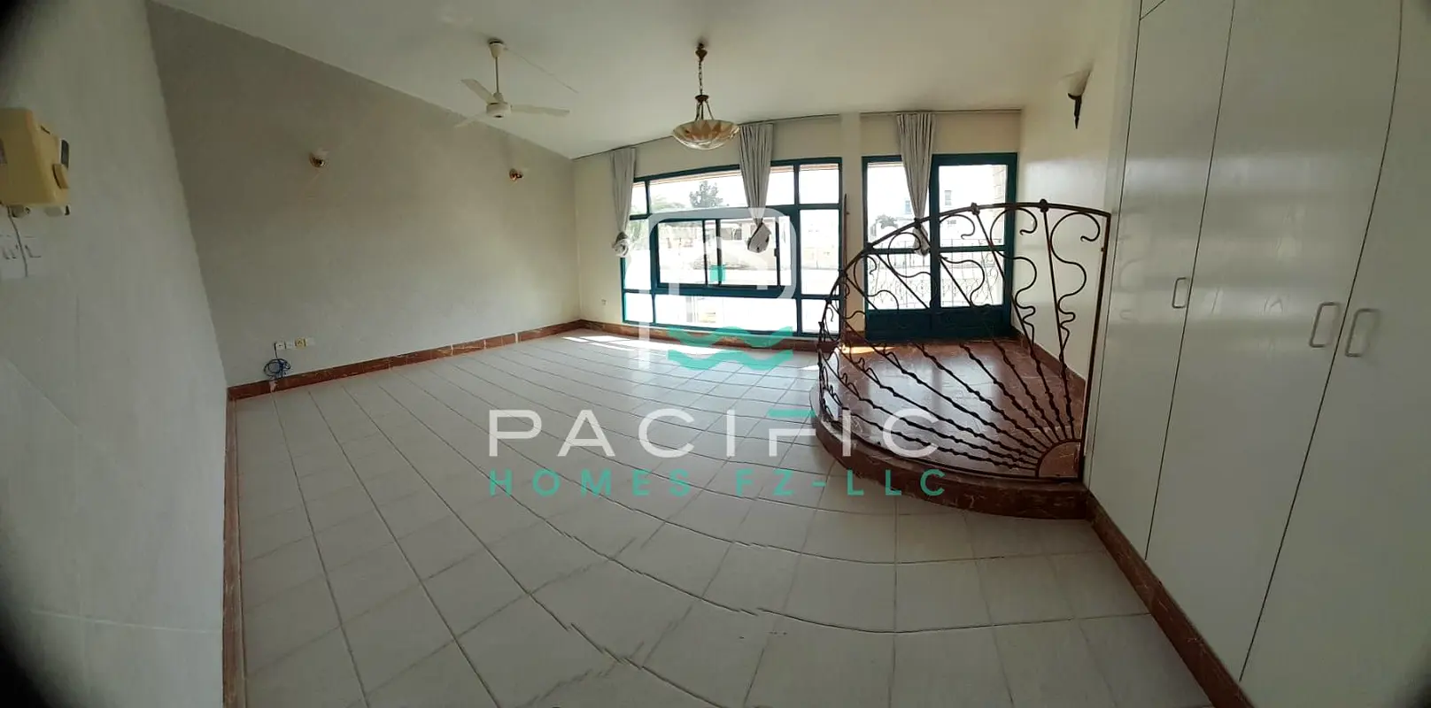 Spacious 3BR + Maid’s Room Villa | 4,000 Sq. Ft. | Khuzam Road, Ras Al Khaimah