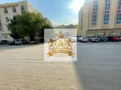 للبيع في الشارقه منطقه مويلح ارض سكني تجاري مساحه 3067قدم تصريح ارضي وثلاث طوابق متكررا تملك موطنين ودول مجلس التعاون