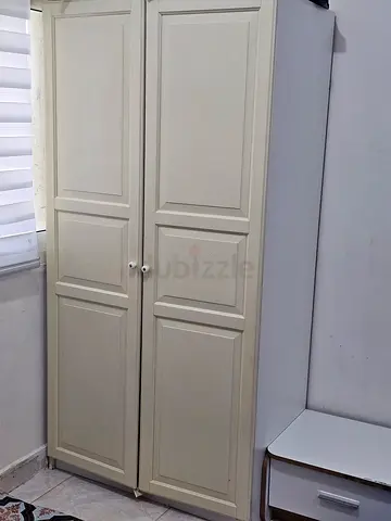 Almirah/ Wardrobe