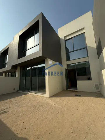 Townhouse in Wasl Gate Spacious 3BR + Maids