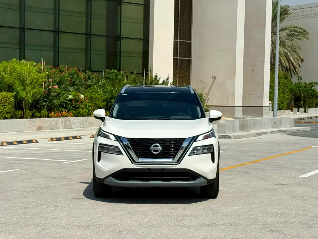 Nissan X-Trail 2024 — photo 1 of 20