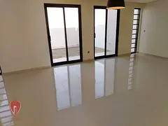 Spacious Layout | Unfurnished | Vacant