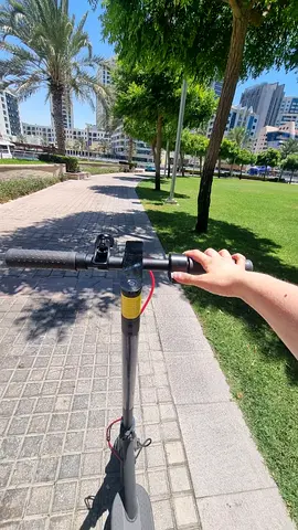 [MOVING SALE] Xiaomi Mi Electric Scooter Pro 2 (With Spare Tire  Manuals)