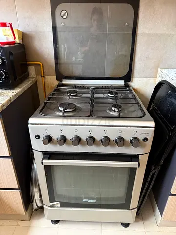 Super General 4-Burner Gas Cooker with Oven