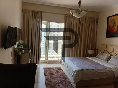 🏡 Fully Furnished Studio Apartment with Balcony – Best For Families and Executives