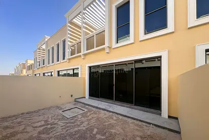 4 BED | FITTED CLOSED KITCHEN | SPACIOUS LAYOUT