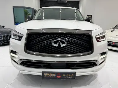 2021 Infiniti QX80 照片 2