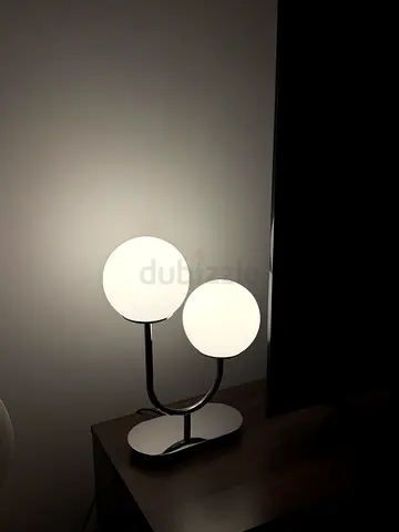 Modern Double Globe Table Lamp - White Frosted Glass