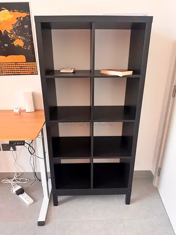 Bookshelf