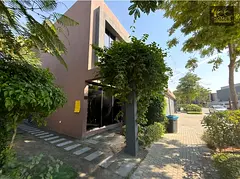 Spacious | Semi Detach | Highly Maintained | Calm Community