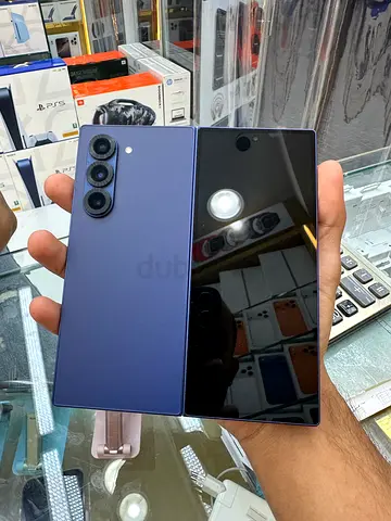 samsung z fold 6- 512gb clean condition