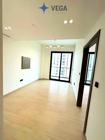 Spacious 1BR | Unfurnished | Great Price | Ready to Move In
