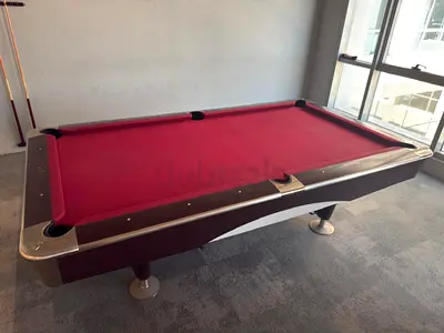 Pool table