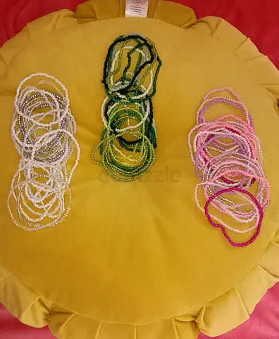 bracelet set.