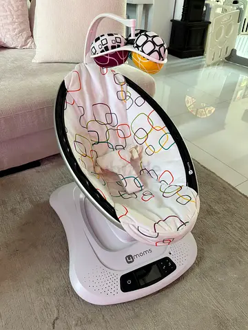 4moms MamaRoo Baby Swing - Gently Used, Working Condition, like new it just need cleaning!