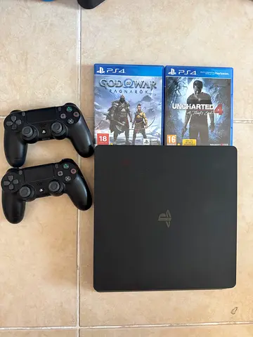Playstation 4 - excellent condition