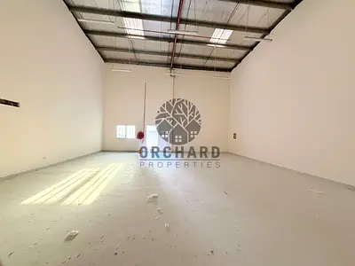 Warehouse / 1500 sqft with 10kva power / front of Street / Good location/