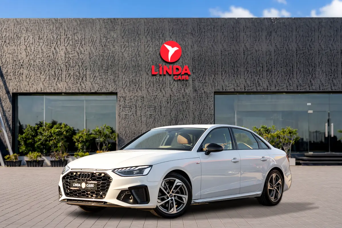 Audi A4 2024 — photo 1 of 20