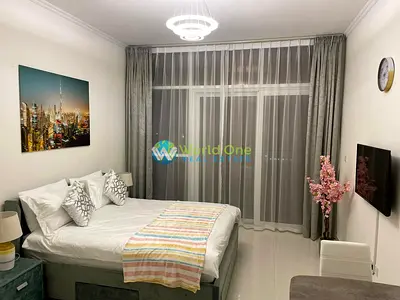 Golf Community | Fully Furnished | Multiple Cheques