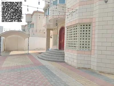 BEAUTIFUL SPECIOUS VERY GOOD LOOKING 5 BEDROOMS VILLA AVAILABLE FOR RENT IN AL FALAJ SHARJAH...
