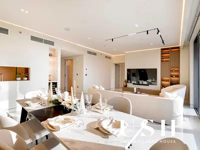 Bespoke Finishes | Closed Kitchen| Panoramic Views
