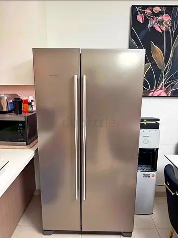 Siemens side by side Refrigerator like new perfect working new model free delivery