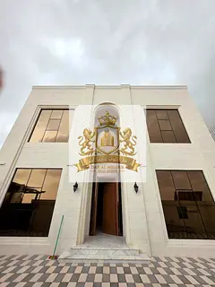 For sale in Sharjah, a modern villa in Al Hooshi area. Land area: 5457 sq ft.