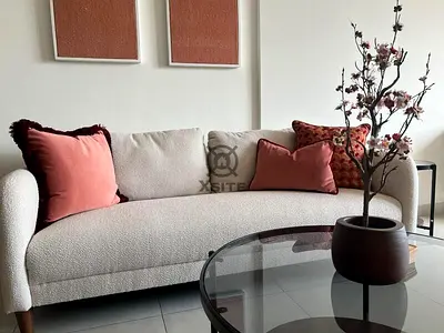 Fully Furnished| Modern Studio |Prime Location