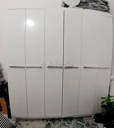 Wardrobe 6 Doors