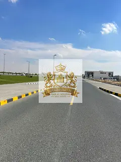 For Sale in Sharjah Industrial Area 18 Commercial Land for Warehouses Area: 26,726 sq ft Corner plot