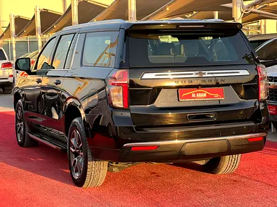 2023 Chevrolet SUBURBAN 照片 4