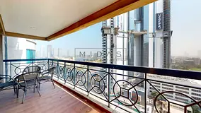 Elegantly Designed | Upgraded &amp; Spacious Apartment