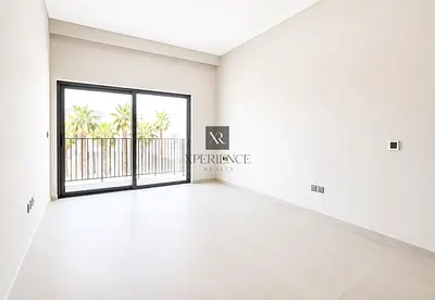 VACANT SOON | CORNER UNIT | Best Location