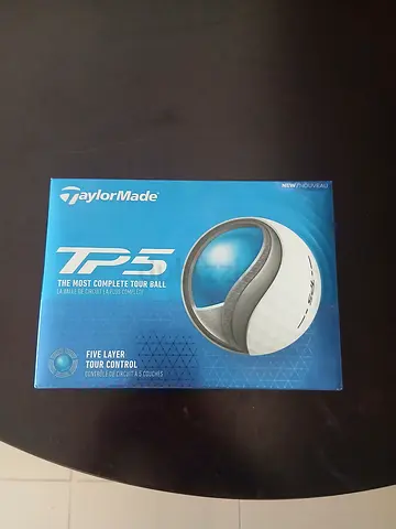 TaylorMade TP 5 Tour Ball