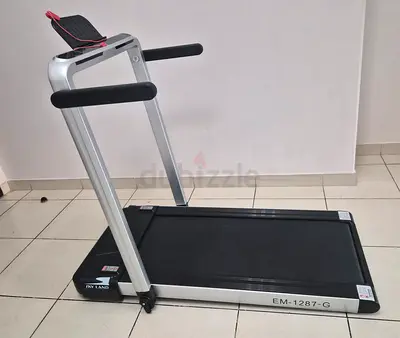 Compact motorized treadmill EM-1287-G – good condition