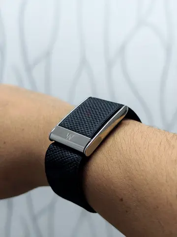 Whoop 5.0 Life Band New TDRA With Active 1 Year Subscription