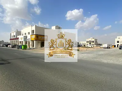 للبيع فى الشارقه   منطقه الحوشى   ارض تجاريه   مساحه 6000 قدم   تصريح : ارضى + 1   تملك حر لجميع الجنسيات العربيه   الارض مميزه جدا   قريبه من شارع مل