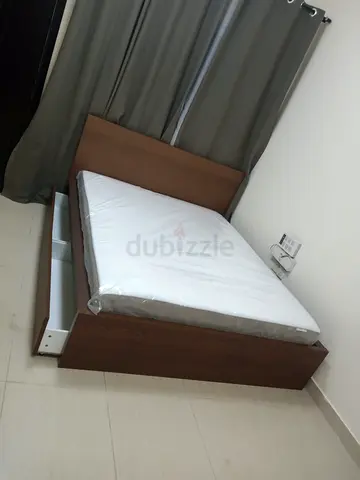 IKEA Malam king size bed 180/200cm with 2 storage drawers underneath and Ikea mattress is available