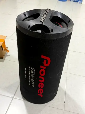 Pioneer 1300W Tube Subwoofer (TS-WX305T) - Good Working Condition