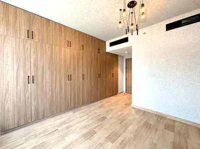 Exclusive | Bright | No Security Deposit | 2 BR | Low Rise