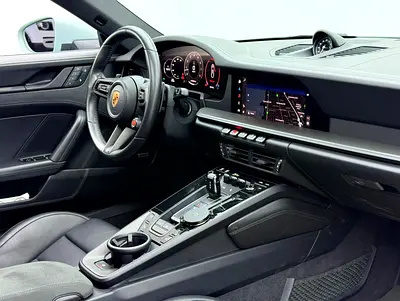 صورة مصغرة 7 لـ 2025 Porsche 911